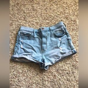 Hollister shorts size 7